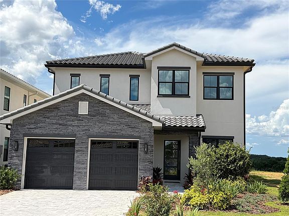 3rd image of 15825 VETTA DRIVE