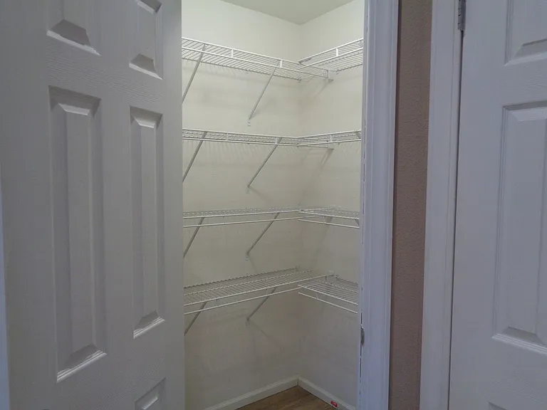 4511 Gray Fox Hts — Photo 5