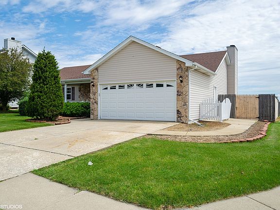 3rd image of 77 Keigher Dr