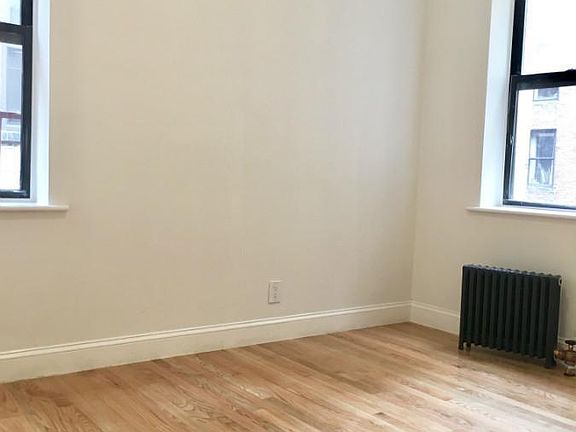 4th image of 115 W 16th St APT 12