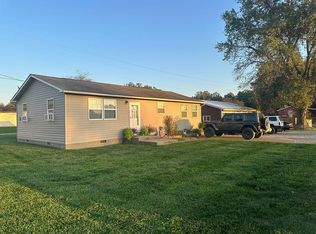 47535 Yellow Bush Rd, Racine, OH 45771