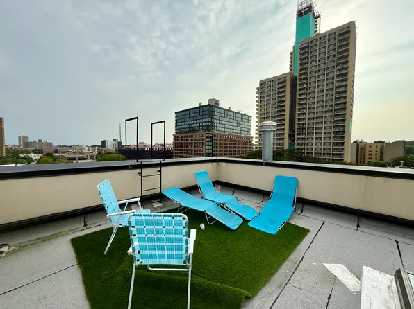 996 Carroll Street image 16 of 17