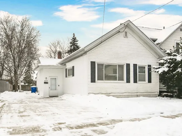 525 School Ave, Oshkosh, WI 54901