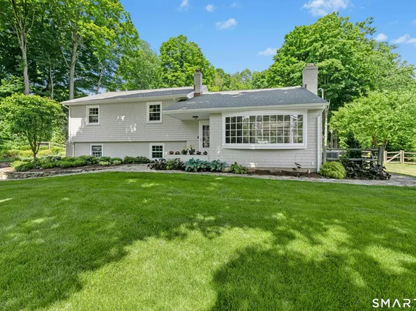 29 Old Farm Road, Weston, CT 06883