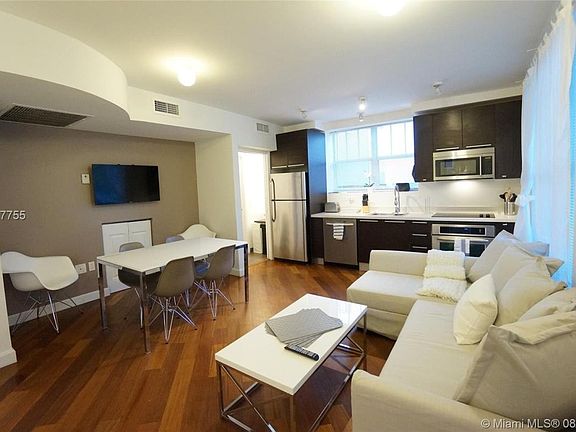 5th image of 927 Euclid Ave APT 010