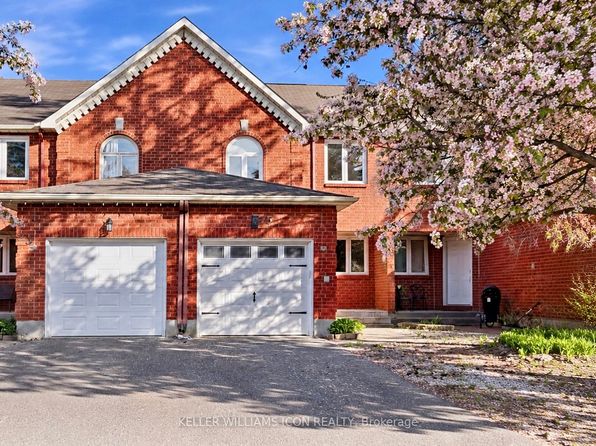 25 Robarts Cres, Ottawa, ON K2L 3Z4