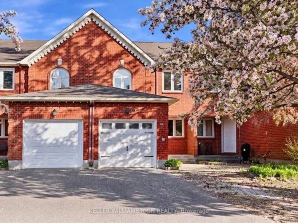 25 Robarts Cres, Ottawa, ON K2L 3Z4