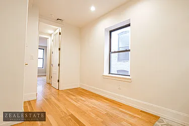 Rented by ZealEstate Group Inc