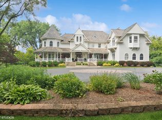 2375 Checker Rd, Long Grove, IL 60047