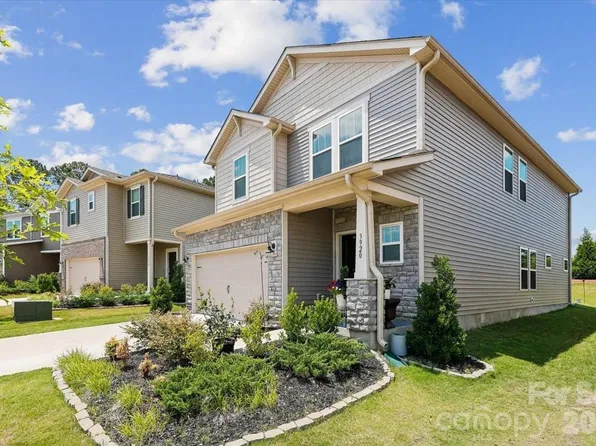 3920 Backwater St, Concord, NC 28027