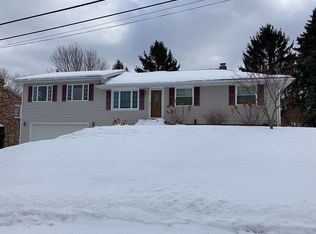 1617 Davis Ave, Erie, PA 16509
