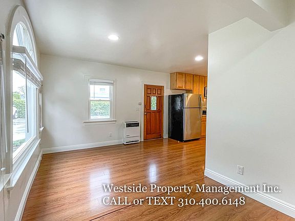 4th image of 731 Raymond Ave APT D
