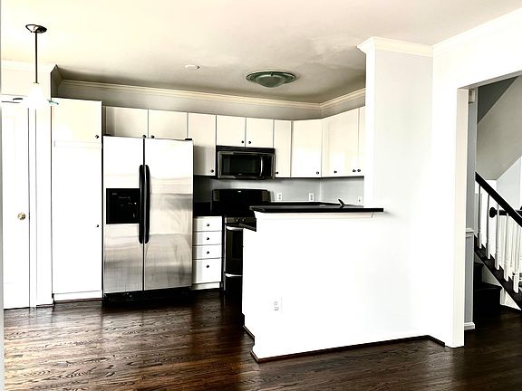 4th image of 4661 Kirkland Pl