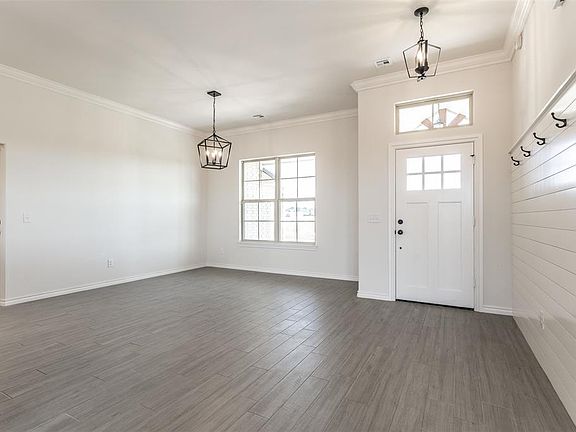 5th image of 4610 Adraina Way