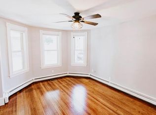 45 Middle St #3, Boston, MA 02127