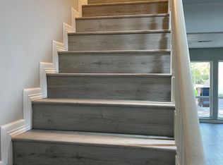 9211 Bonhomme Rd, Houston, TX 77074