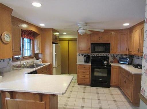 2nd image of 14 Orchard St