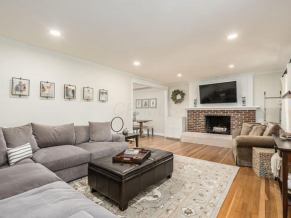 4th image of 3498 Sciotangy Dr