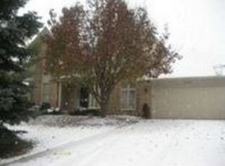 30820 Country Ridge Cir, Farmington Hills, MI 48331