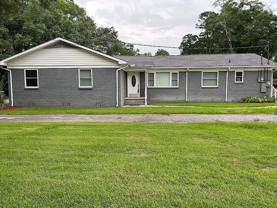 1st image of 630 Cleveland Rd