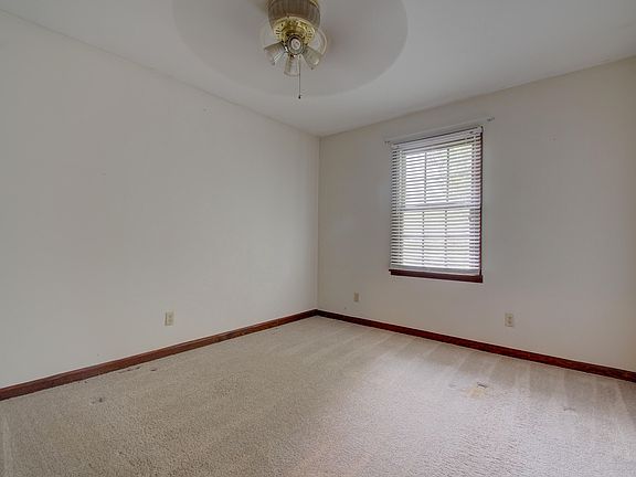 DSC_8406_07_08_09_10Interior01