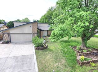 8614 E 77th Pl S, Tulsa, OK 74133