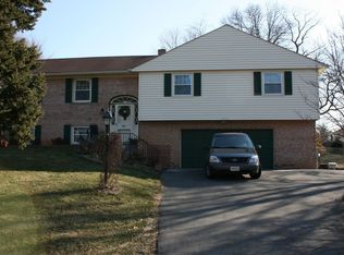 3816 Roseneath St, Olney, MD 20832