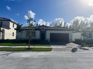 2422 SE 30th St, Homestead, FL 33035