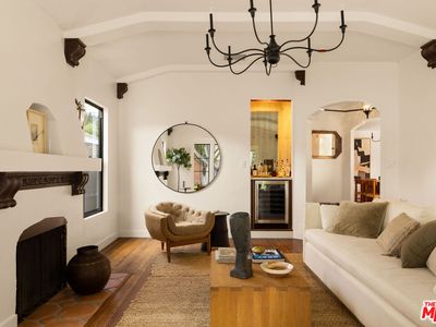 3401 W 41st St, Los Angeles, CA, 90008