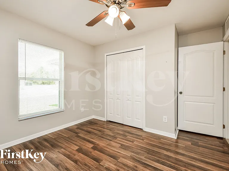 6003 Olive Ave N — Photo 11