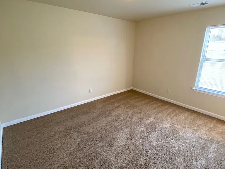 33 Jacob Ln — Photo 11