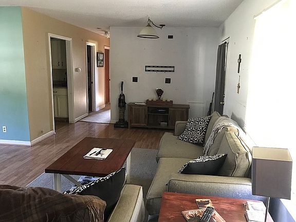 Dining room/Great room