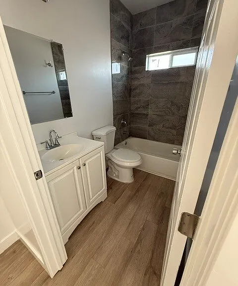 1626 W Gage Ave — Photo 3