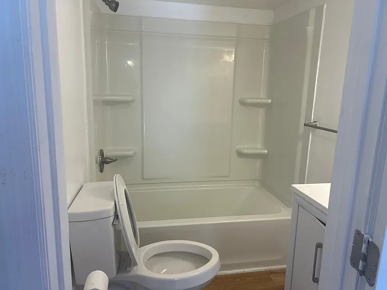1313 Wilson St #C — Photo 10