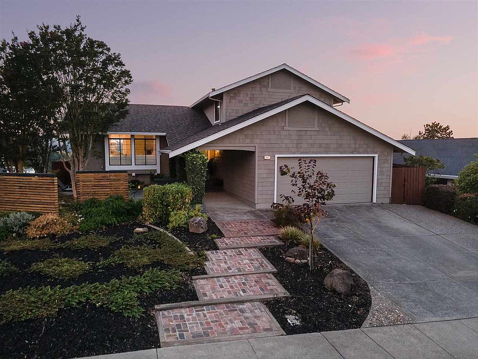 1st image of 366 Duperu Dr