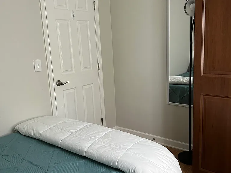 Apartment #1- Bedroom3
