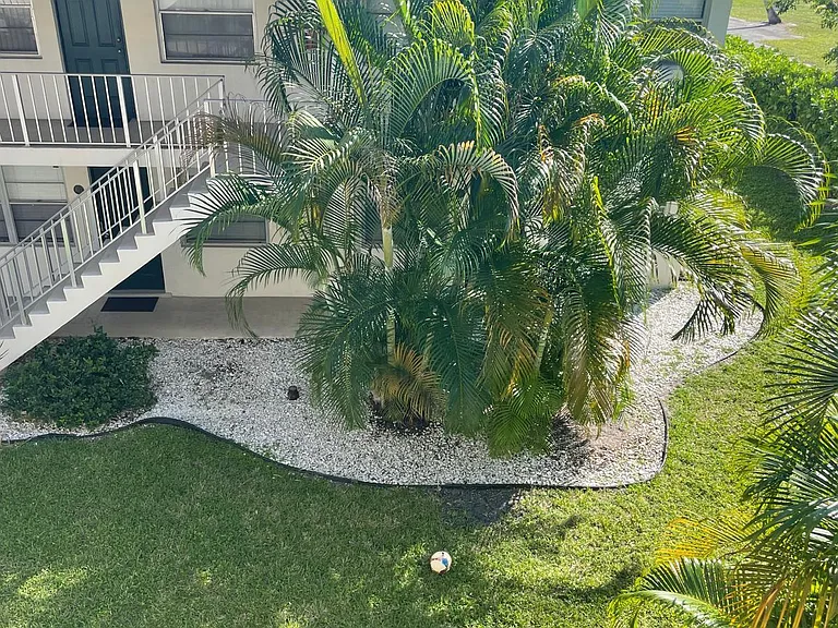 340 NW 19th St #308 — Photo 16