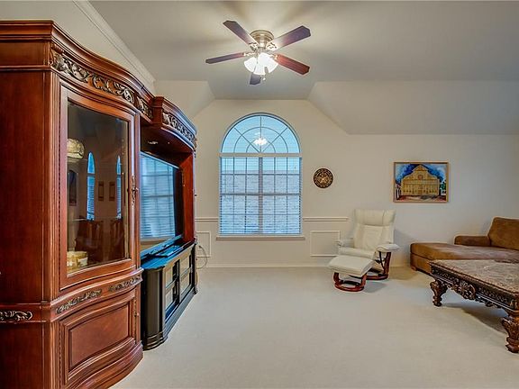 4th image of 2805 Bainbridge Trl