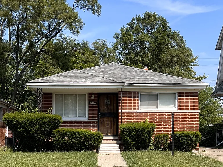 9310 Littlefield St — Photo 1