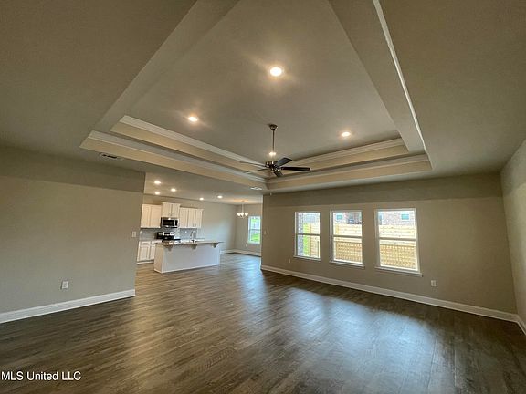 5th image of 15132 Post Mill Ct