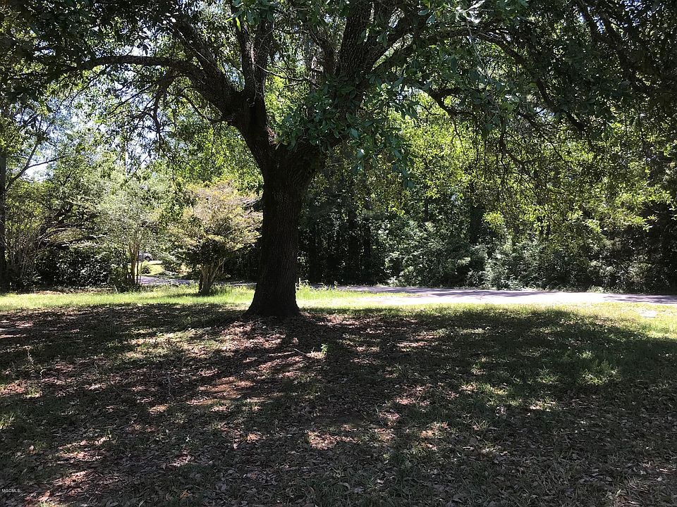 1st image of 13004 Spanish Dr