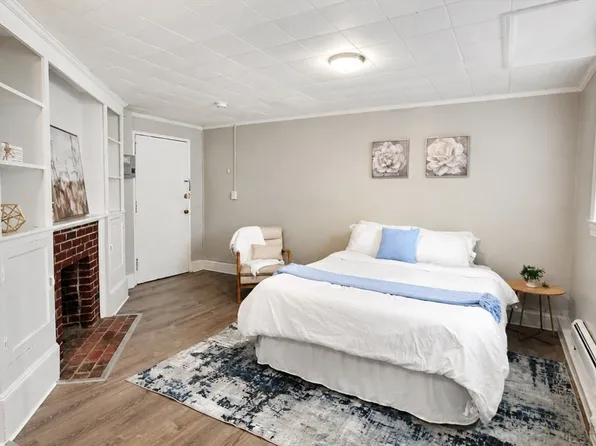 16 Chauncy St APT B, Cambridge, MA 02138