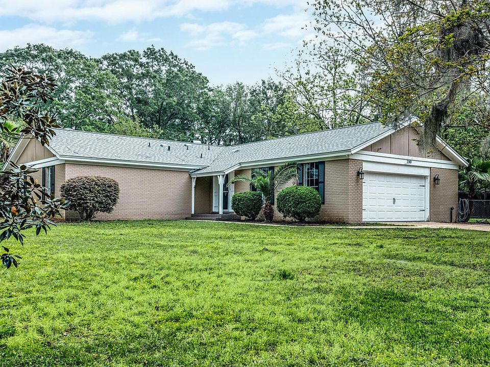 1st image of 2301 Braeburn Cir