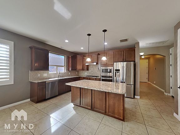 2nd image of 264 E Mead Dr