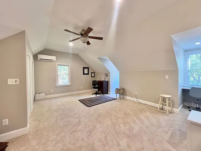 9105 Kirkhill Dr — Photo 30