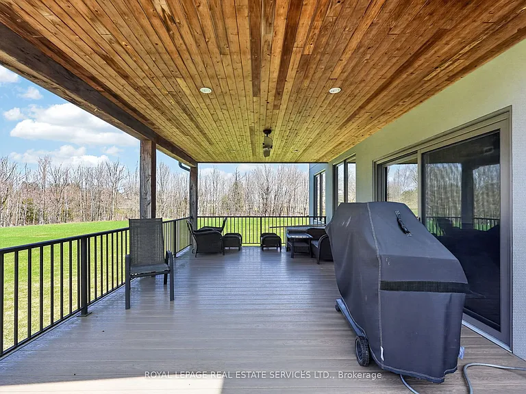 18 Walnut Dr — Photo 24