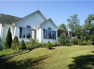 10481 Cliff Mills Rd, Marshall, VA 20115