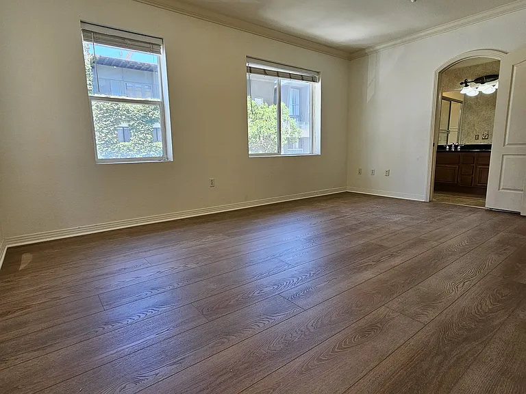 1501 India St #201 — Photo 34
