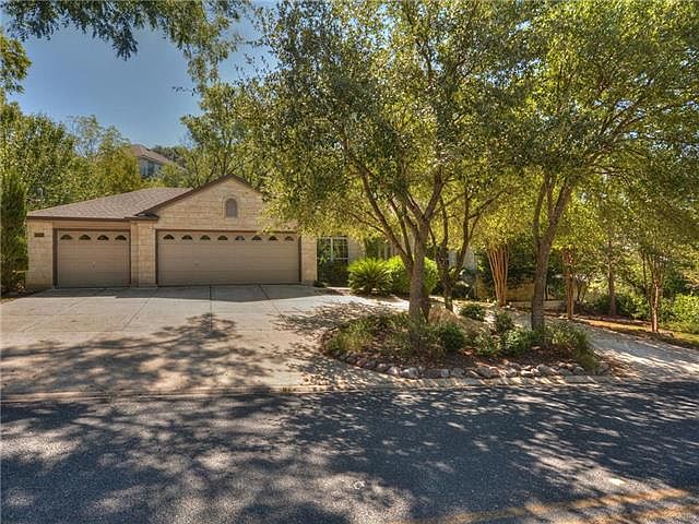 2nd image of 5701 Driftwood Dr