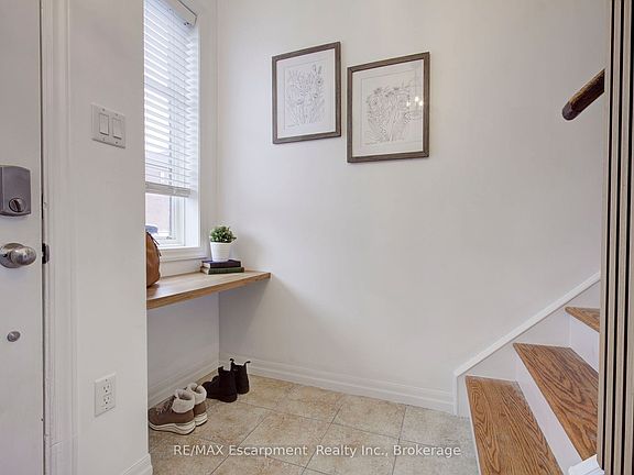 5th image of 70 Plains Rd W #46